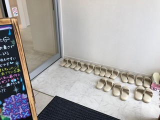 line_53627636615633.jpg